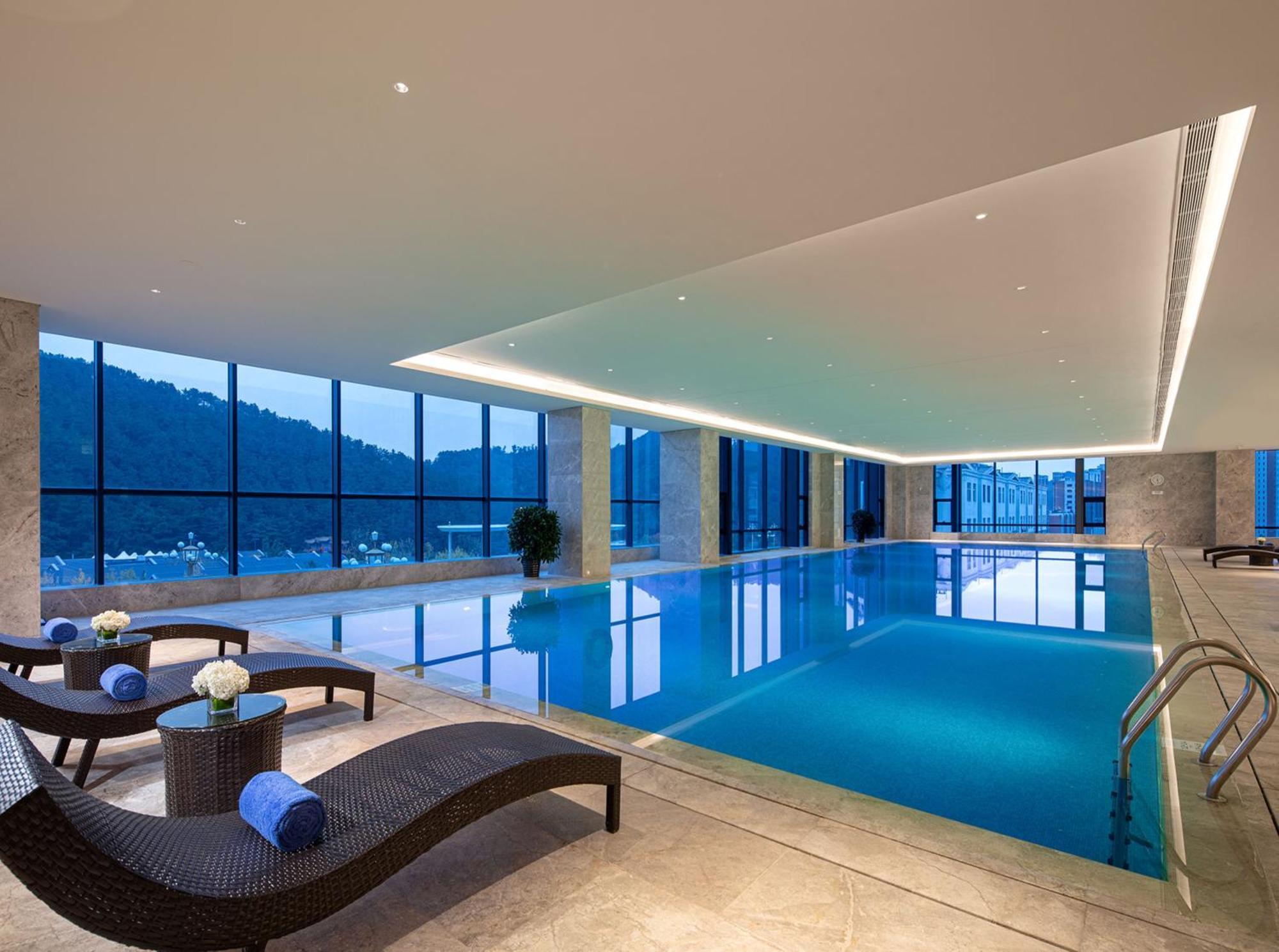 Holiday Inn Chengde Park View By Ihg Exterior photo